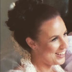 Meet your Posher, Suzanne